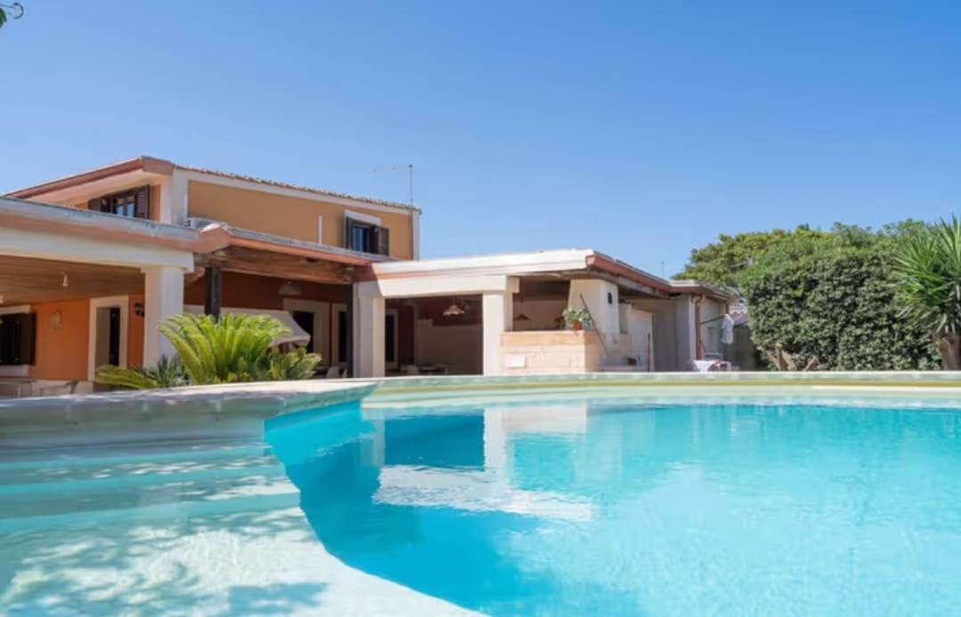 Villa Con Piscina Al Mare Ognina Extérieur photo