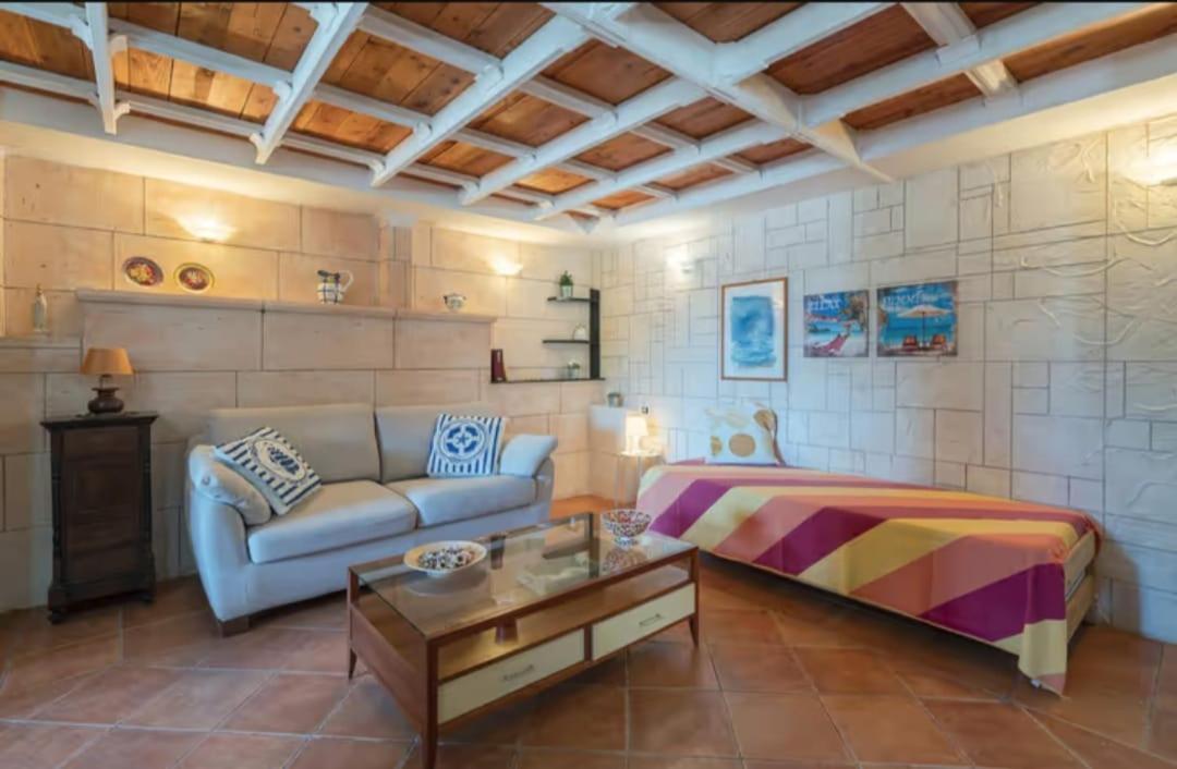 Villa Con Piscina Al Mare Ognina Extérieur photo